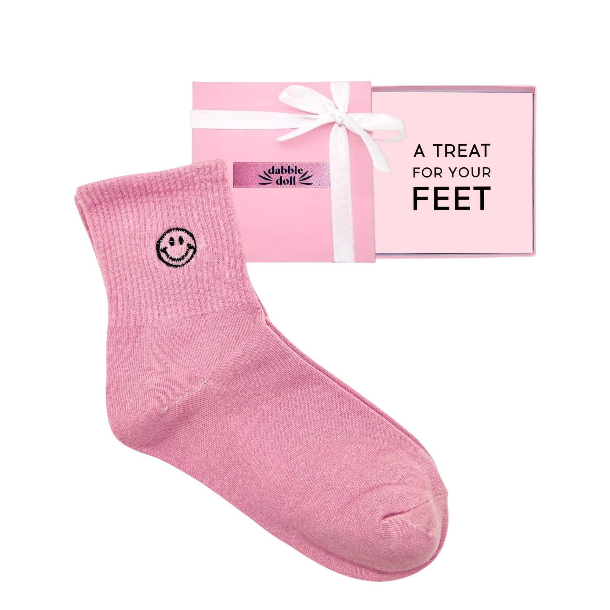 Smiley Face Socks in Dusty Pink for Joyful Comfort